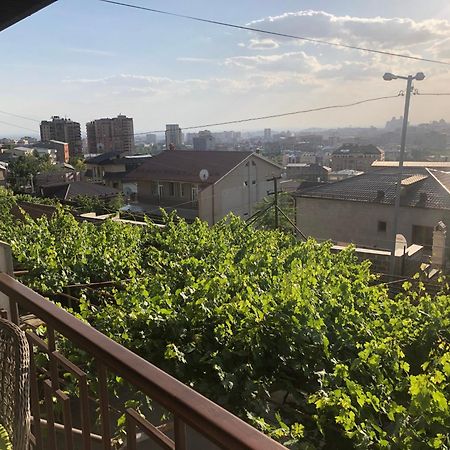 Hillside Guest House エレバン エクステリア 写真